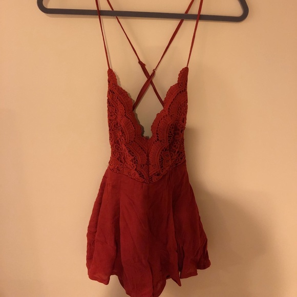 Lulus Other - Lace backless romper